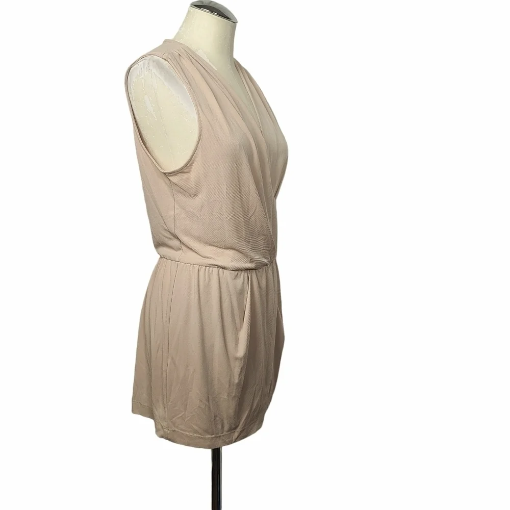 BCBGeneration V Neck Beige Sleeveless Romper M